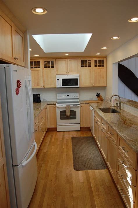 maple cabinets with white appliances